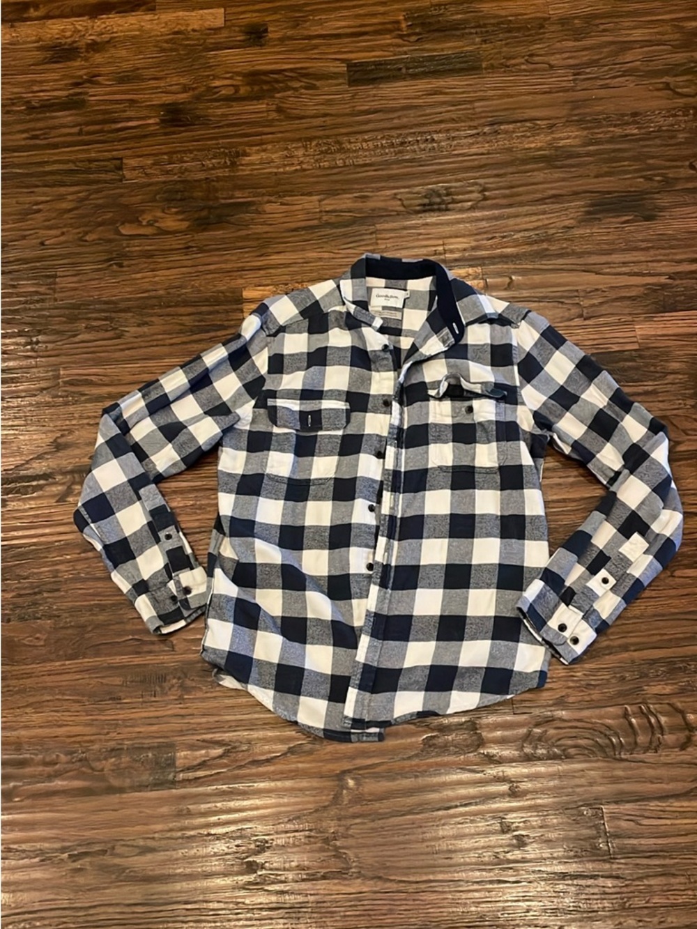 Goodfellow & Co Navy and White Plaid Button-Down Shirt